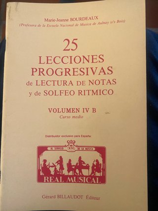 Libro de Solfeo 25 Lecciones Progresivas