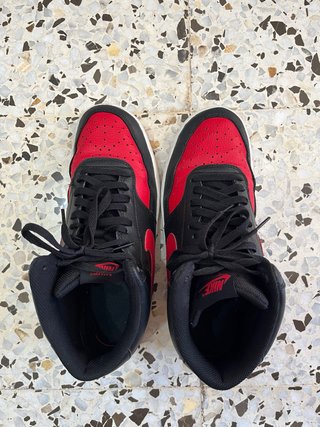 Tenis Nike Air Force 1 High Negros y Rojos