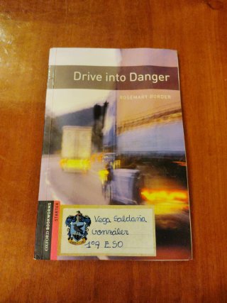 Oxford Bookworms Library: Starter: Drive into D...