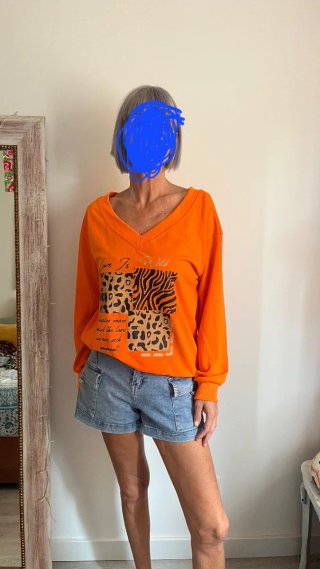 Conjunto Jersey Naranja y Pantalón Vaquero Corto