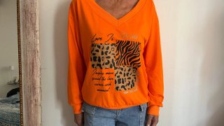 Conjunto Jersey Naranja y Pantalón Vaquero Corto