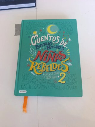 Cuentos de buenas noches para niñas rebeldes 2