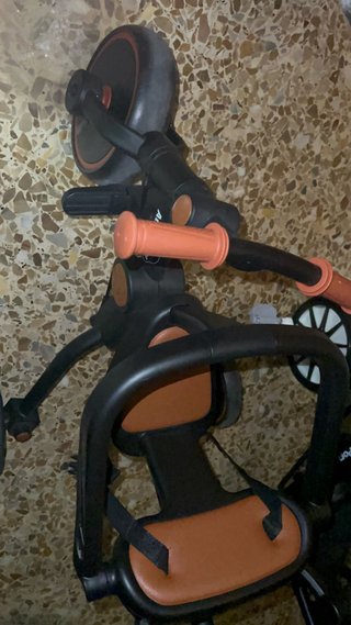 Triciclo para bebé Ataababy