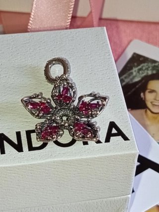 Pandora Ciondolo Fiore