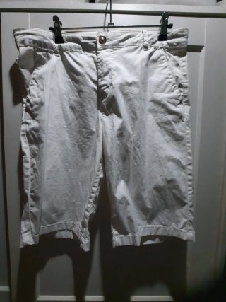 Bermuda blanca mujer
