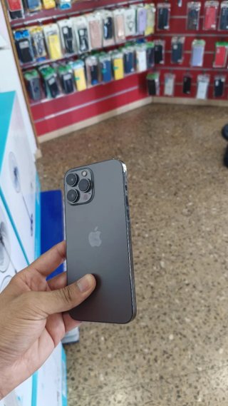 iPhone 13 Pro Max 256GB Gris - Salud Batería 90%