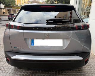 Peugeot e-2008 ALLURE 136CV ELÉCTRICO