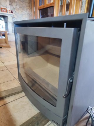 Estufa insertable de leña