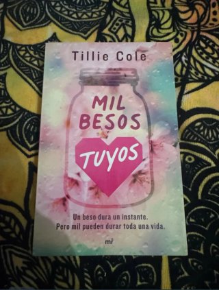 Mil besos tuyos