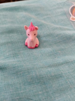 Goma de borrar unicornio rosa con pegatina