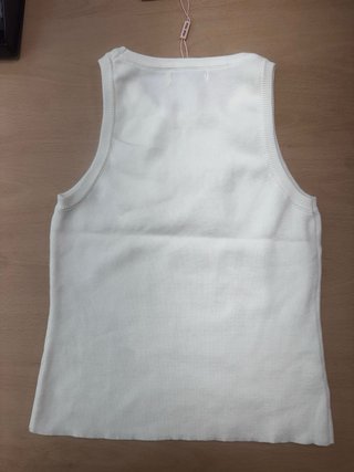 Camiseta Miu Miu blanca con pedrería