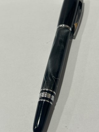 Bolígrafo Montblanc Negro y Plateado