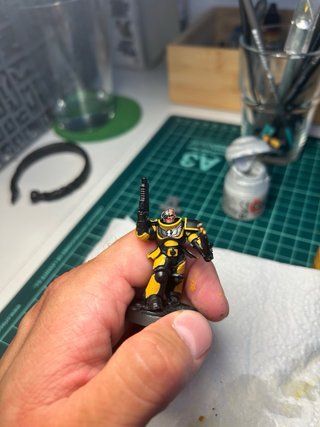 Pintor de miniaturas de Warhammer 40.000 y Fantasi