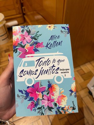 Todo lo que nunca fuimos/Todo lo que somos juntos
