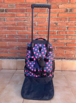 Mochila Totto con ruedas y estampado floral