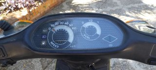 Piaggio Typhoon Scooter Amarillo
