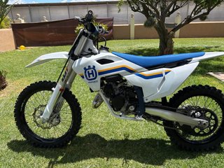 Husqvarna 125cc 2T Motocross