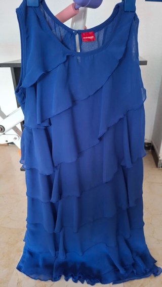 Vestido azul con volantes 13 -14 años