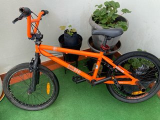 Bicicleta BMX Naranja