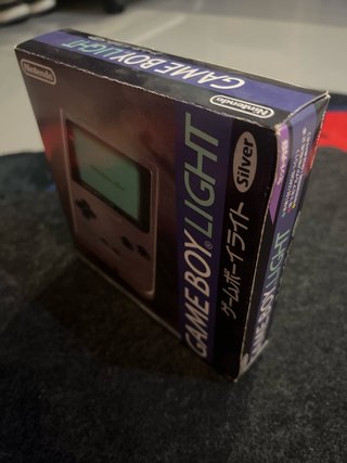 Caja repro Game Boy Light Silver Nintendo
