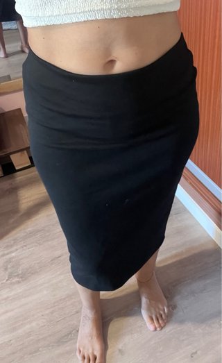 Falda tubo negra