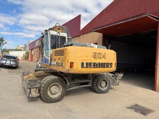 Excavadora Liebherr 904  C Ruedas
