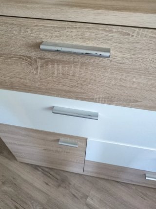Cómoda de madera
