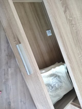 Cómoda de madera