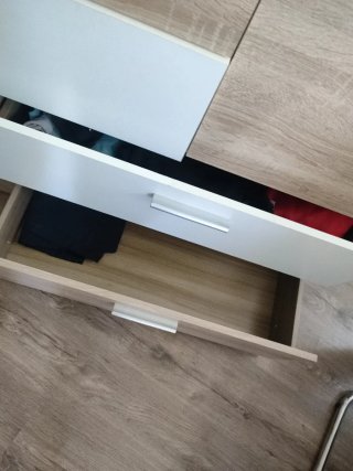 Cómoda de madera