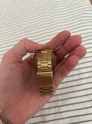 Reloj Casio Digital Dorado Metálico