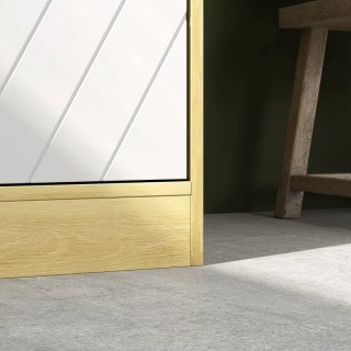 Columna baño estrecha madera y blanca