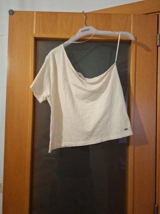 Camiseta Pull&Bear beige talla XS