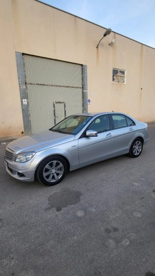 Mercedes-Benz Clase C 2010