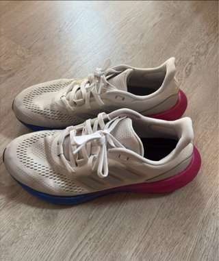 Adidas Pureboost 22