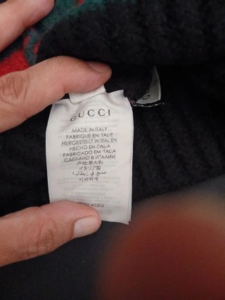 Cappello Gucci nero a coste in vera lana 70€ tratt
