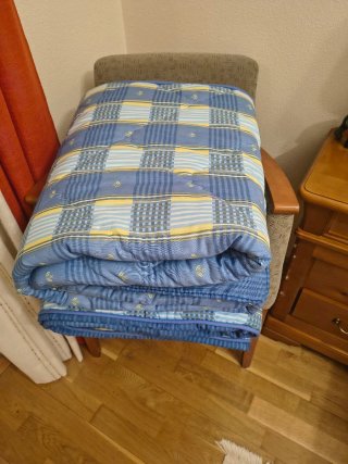 Conjunto dormitorio con edredones
