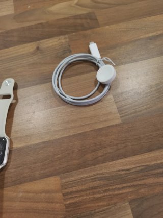 Apple Watch Serie 8 41mm crema