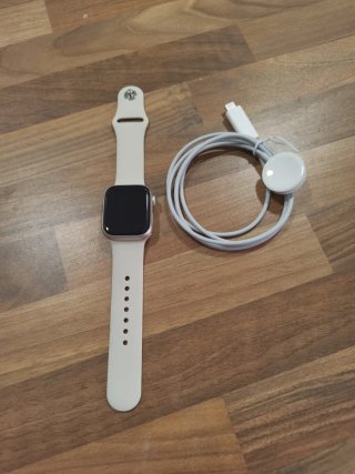 Apple Watch Serie 8 41mm crema