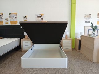 Canapé, Amplio Arcón. Cómodo. Resistente. OFERTA!