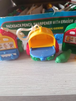 3 Sacapuntas Mochila Años 80