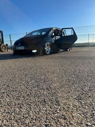 Mitsubishi Colt 2005