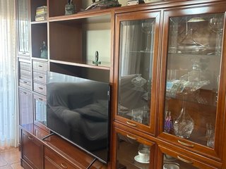Mueble de salón de madera