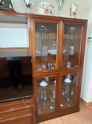Mueble de salón de madera