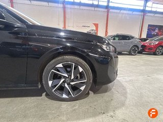 Peugeot 308 5P Active PureTech 130 S&S MAN