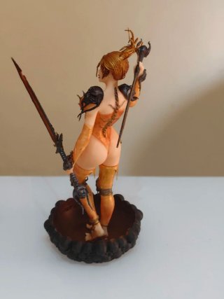 Action Figure Guerriera Tisifone Fun Art