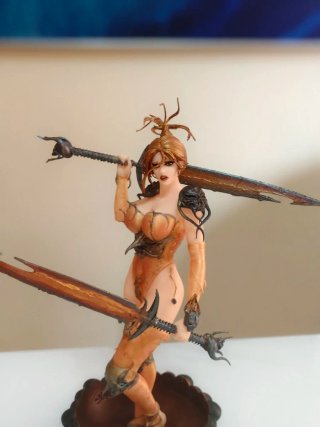 Action Figure Guerriera Tisifone Fun Art