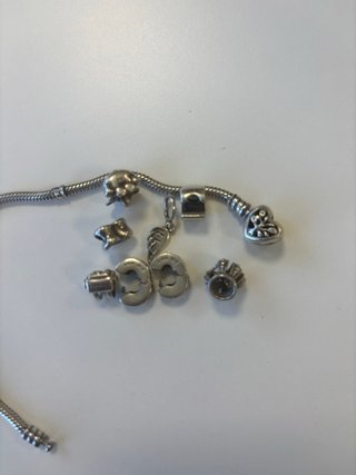 Pulsera Pandora 19 cm con ocho charms