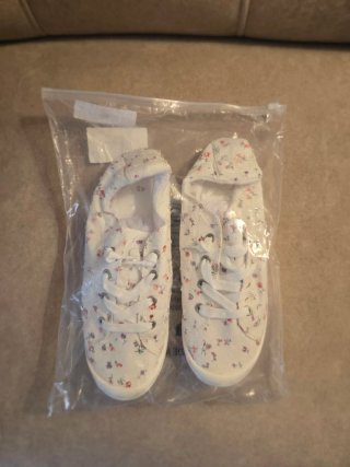 Zapatillas florales blancas talla 40