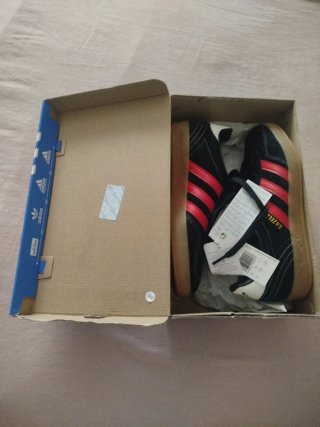 ADIDAS GAZELLE INDOOR 41 1/3 · NUEVAS ·