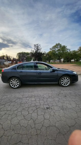 Renault Laguna 2009